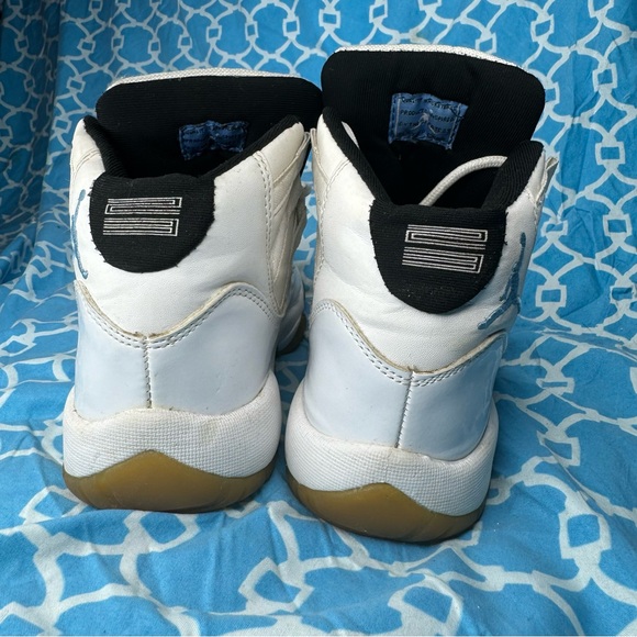 Women’s size 8 Nike Air Jordan 11 retro legend blue 2014 wmns sneakers white og - Picture 3 of 12